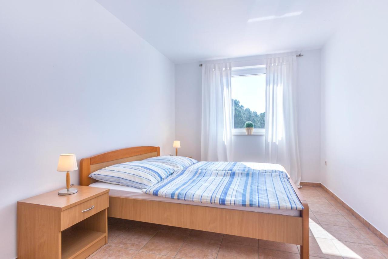 Pinia Apartment Медулин Екстериор снимка