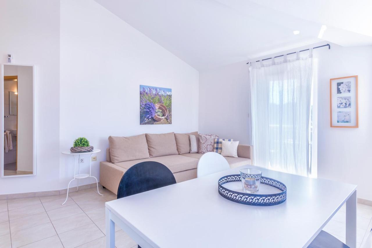 Pinia Apartment Медулин Екстериор снимка